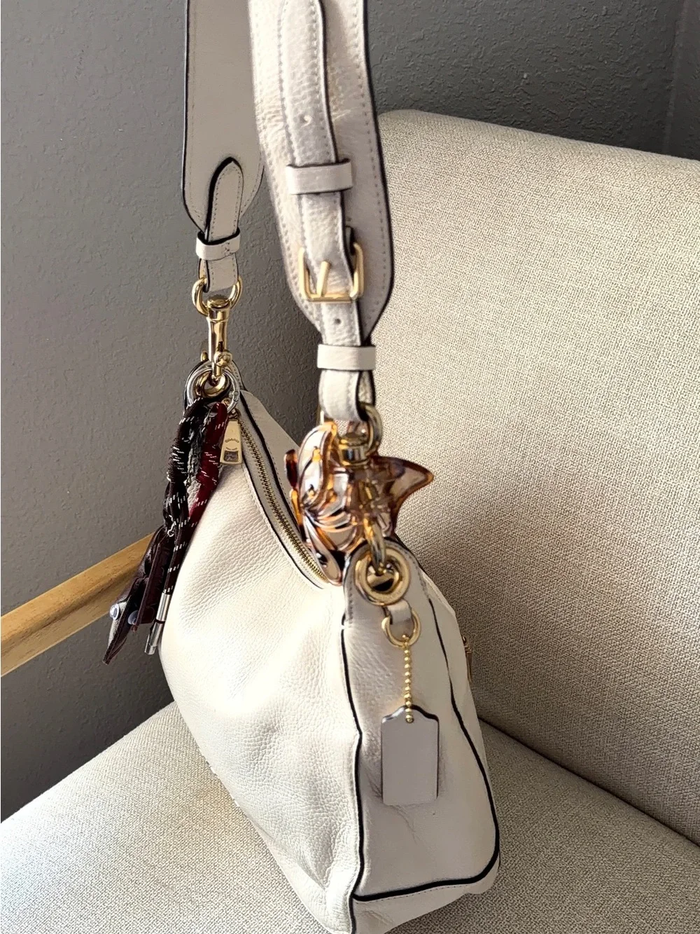 Coach Cream Leather Hobo Bag with Gold Hardware